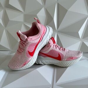 Nike Women's Pink & Red Running Sneakers